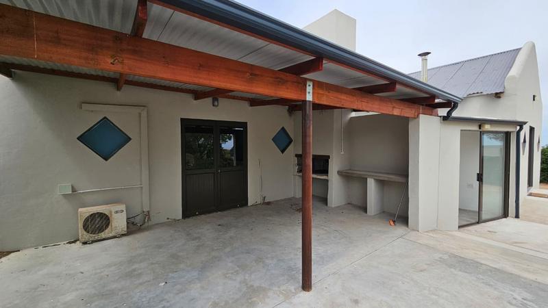 2 Bedroom Property for Sale in Britannica Heights Western Cape